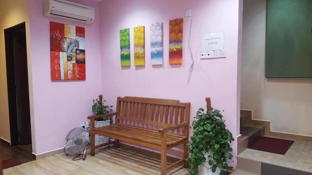 Oyo 172 Spring Hotel Куала Лумпур Екстериор снимка
