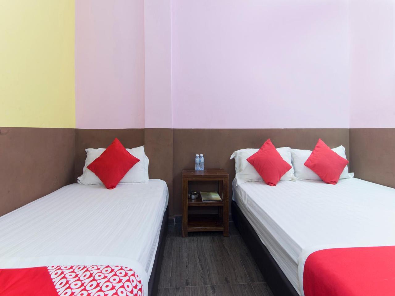 Oyo 172 Spring Hotel Куала Лумпур Екстериор снимка